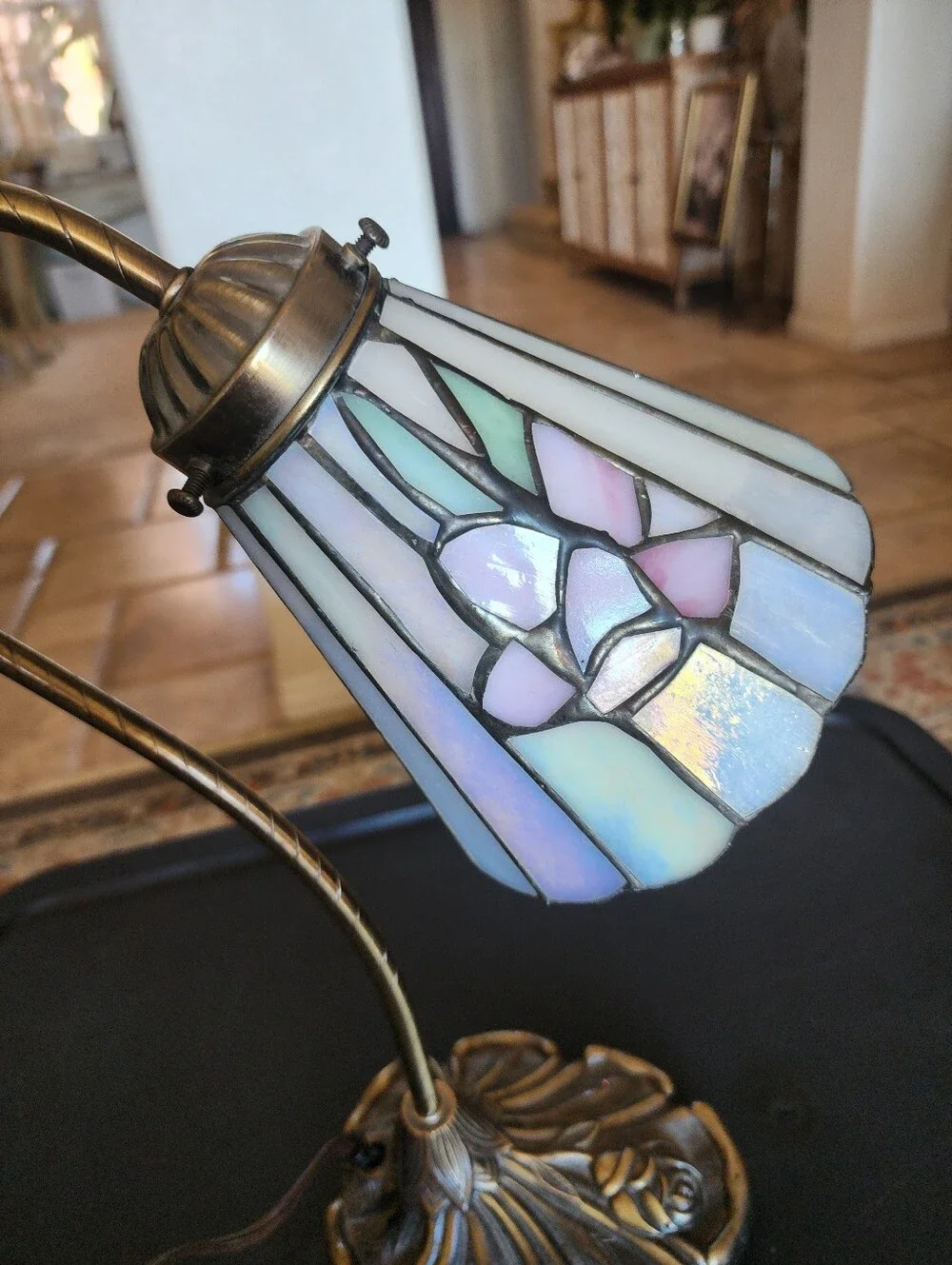 Tiffany Style Stained Glass Swan Neck Vintage Accent Lamp UNIQUE!!
